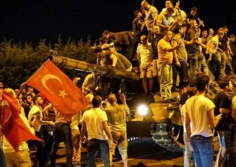 В Турции произошла неудачная попытка государственного переворота